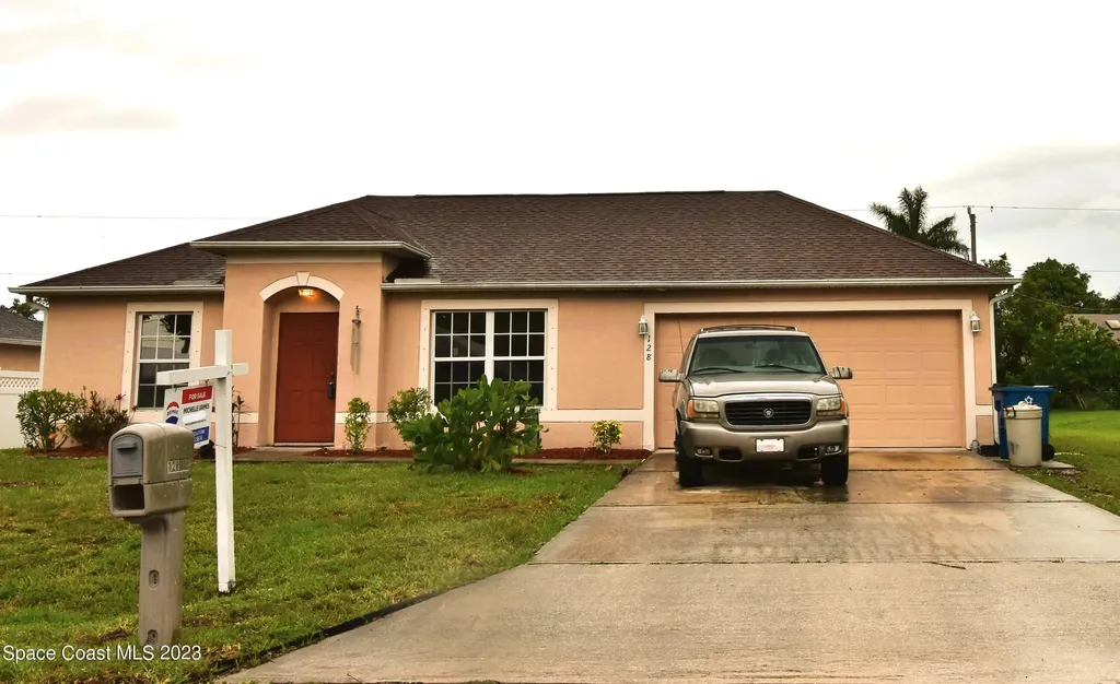 128 Frante Avenue NE Palm Bay FL 32907