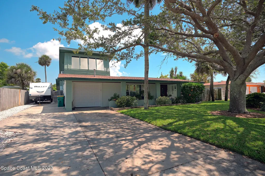124 W Suwannee Lane Cocoa Beach FL 32931