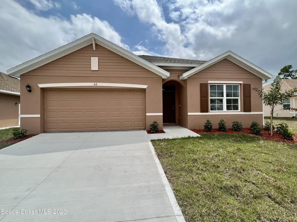 591 Charlotta Avenue SE Palm Bay FL 32909