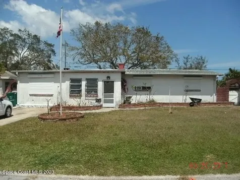 1382 Lakewood Drive Melbourne FL 32935