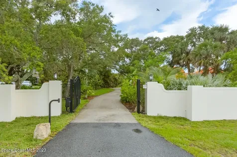2230 N Riverside Drive Indialantic FL 32903