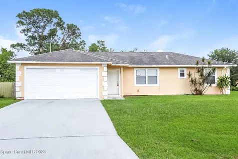 3321 SW Frankford Street Port St. Lucie FL 34953