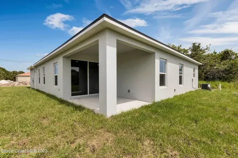1766 Hallendale Avenue Palm Bay FL 32908