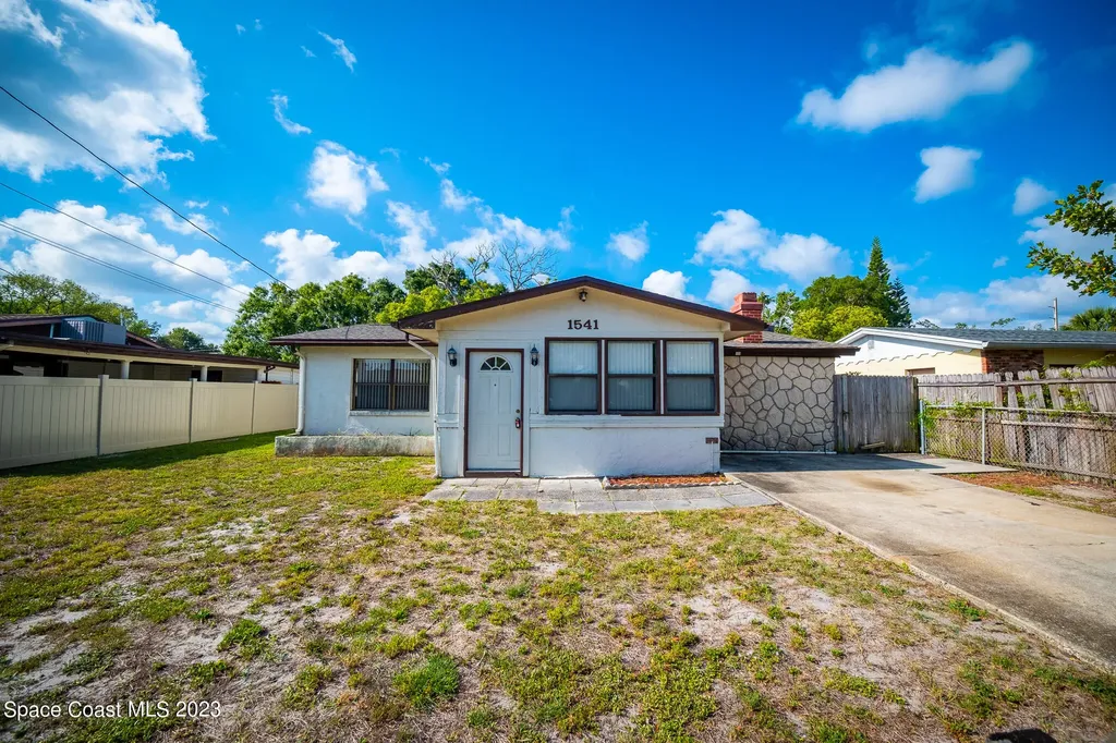 1541 Mac Arthur Lane Cocoa FL 32922