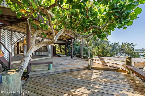 850 S Banana River Drive Merritt Island FL 32952