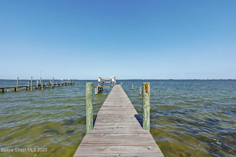 850 S Banana River Drive Merritt Island FL 32952