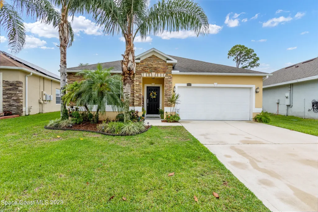 844 Breakaway Trail Titusville FL 32780