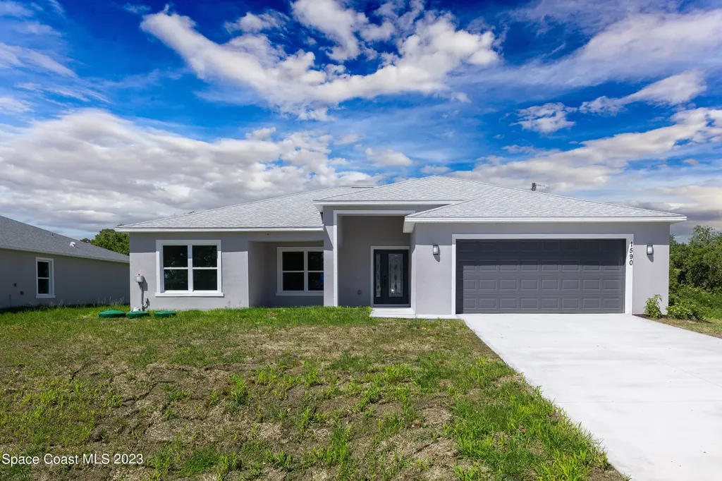 1590 Shamrock Avenue SE Palm Bay FL 32909