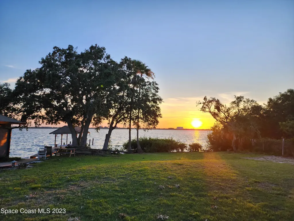 915 Newfound Harbor Drive Merritt Island FL 32952