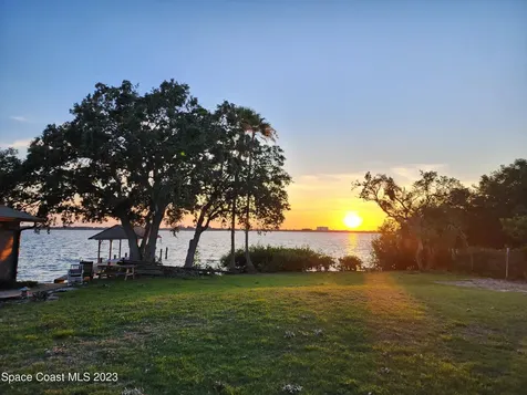 915 Newfound Harbor Drive Merritt Island FL 32952