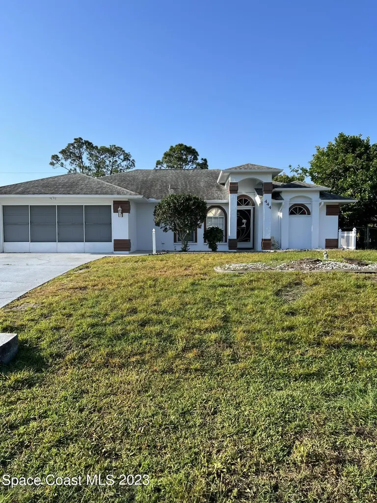 444 Vin Rose Circle SE Palm Bay FL 32909