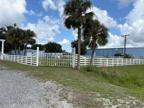 952 S Kenansville Road Kenansville FL 34739