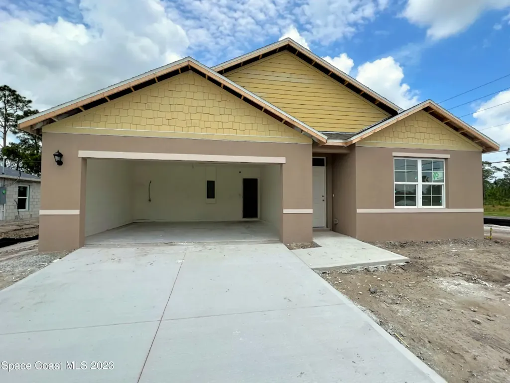 201 Galicia Street SW Palm Bay FL 32908