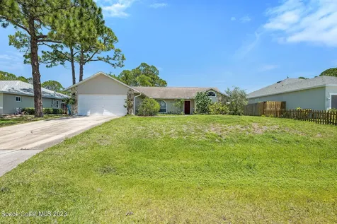 1441 Hero Street SE Palm Bay FL 32909