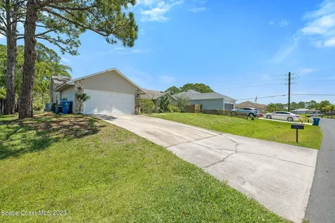 1441 Hero Street SE Palm Bay FL 32909
