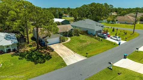 1441 Hero Street SE Palm Bay FL 32909