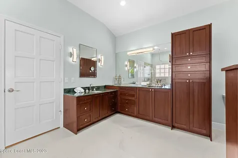 751 Malibu Lane Indialantic FL 32903