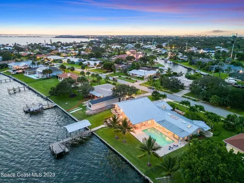 751 Malibu Lane Indialantic FL 32903