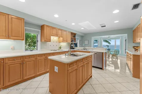 751 Malibu Lane Indialantic FL 32903