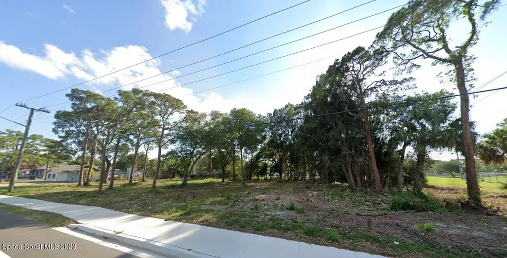 Xxxx S Fiske Boulevard Cocoa FL 32922