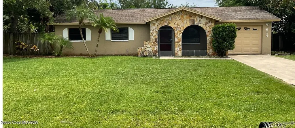 614 Consumer Street SE Palm Bay FL 32909