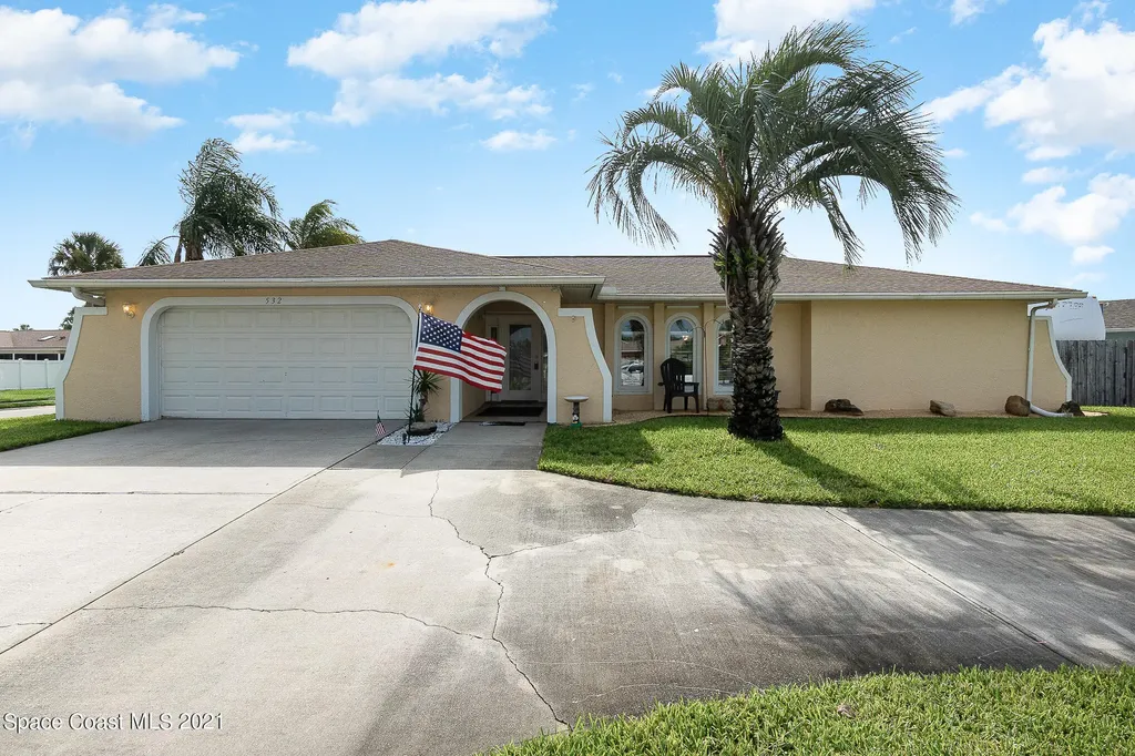 532 Carriage Circle Satellite Beach FL 32937