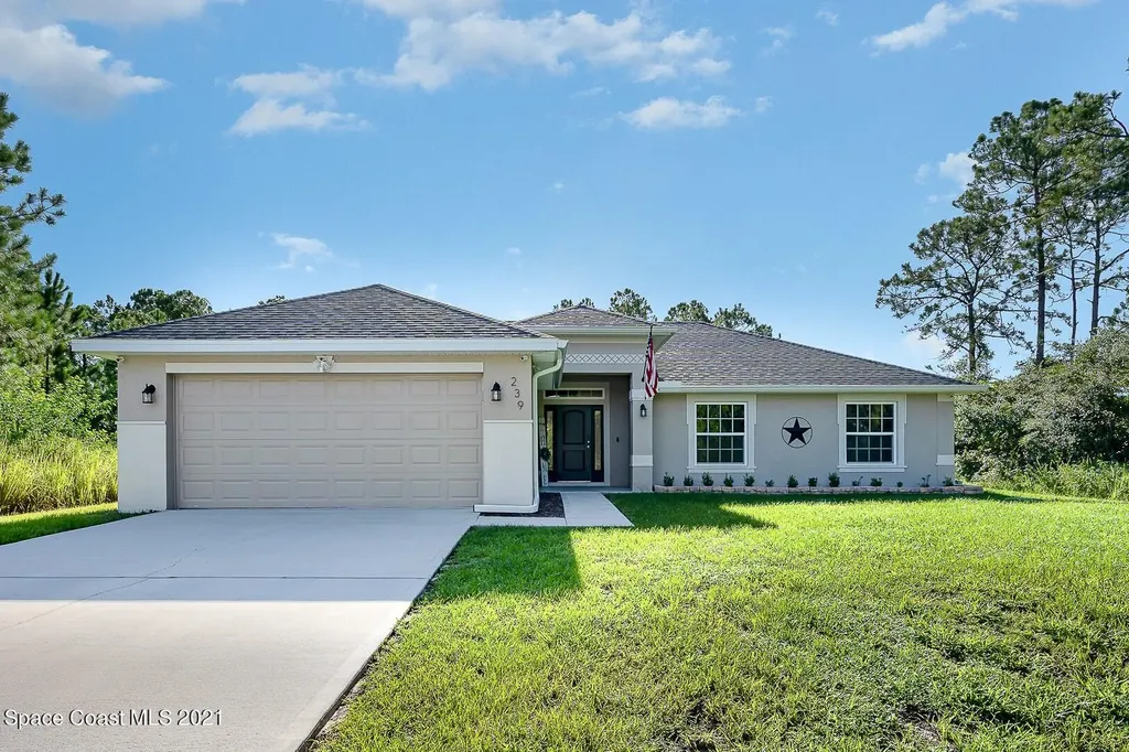 239 Triana Avenue SW Palm Bay FL 32908