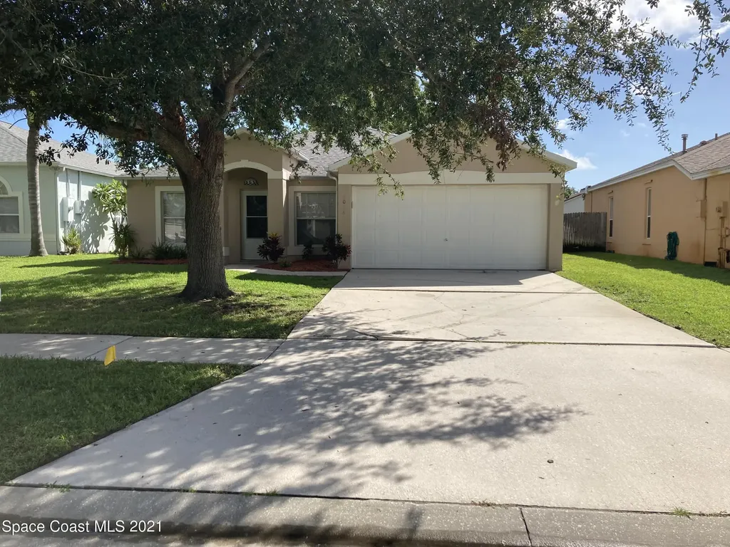 8058 Bracken Lane Melbourne FL 32940