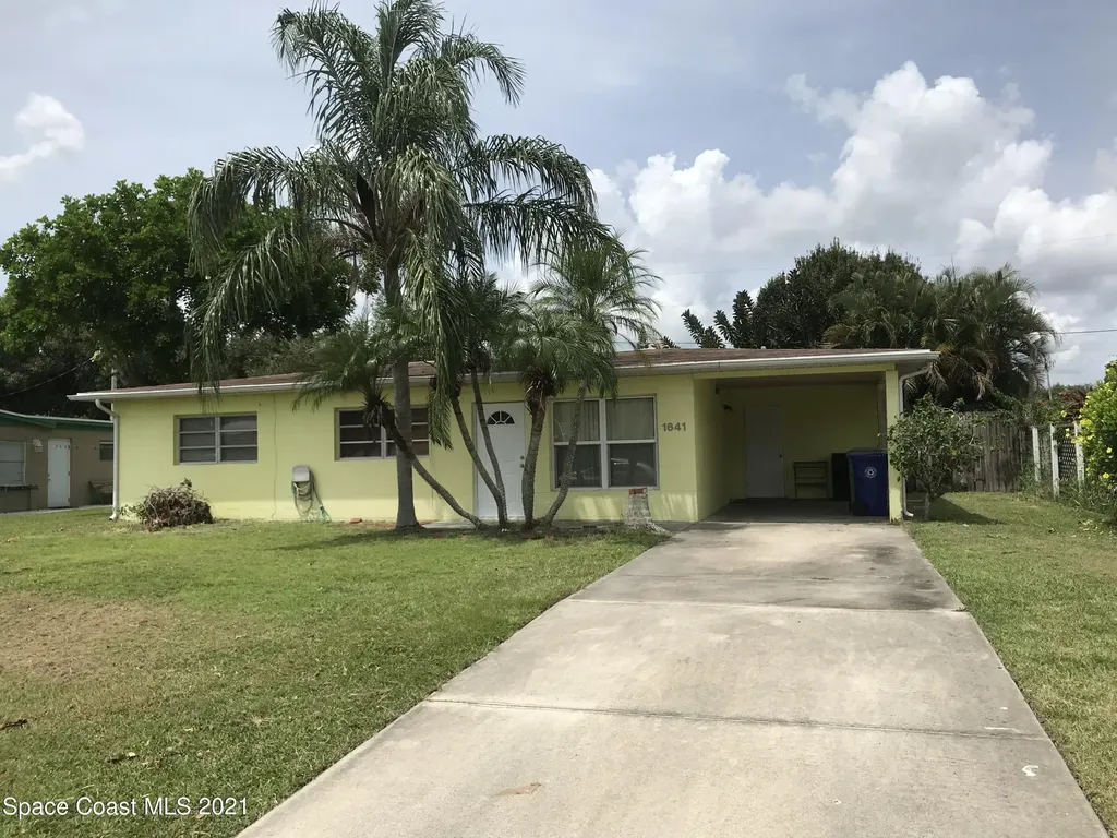 1641 5th Avenue Vero Beach FL 32960