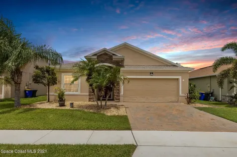 2061 Bridgeport Circle Rockledge FL 32955