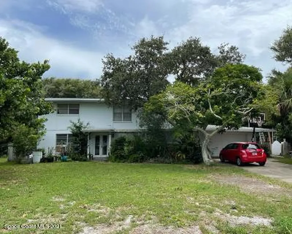 1746 Bay Shore Drive Cocoa Beach FL 32931