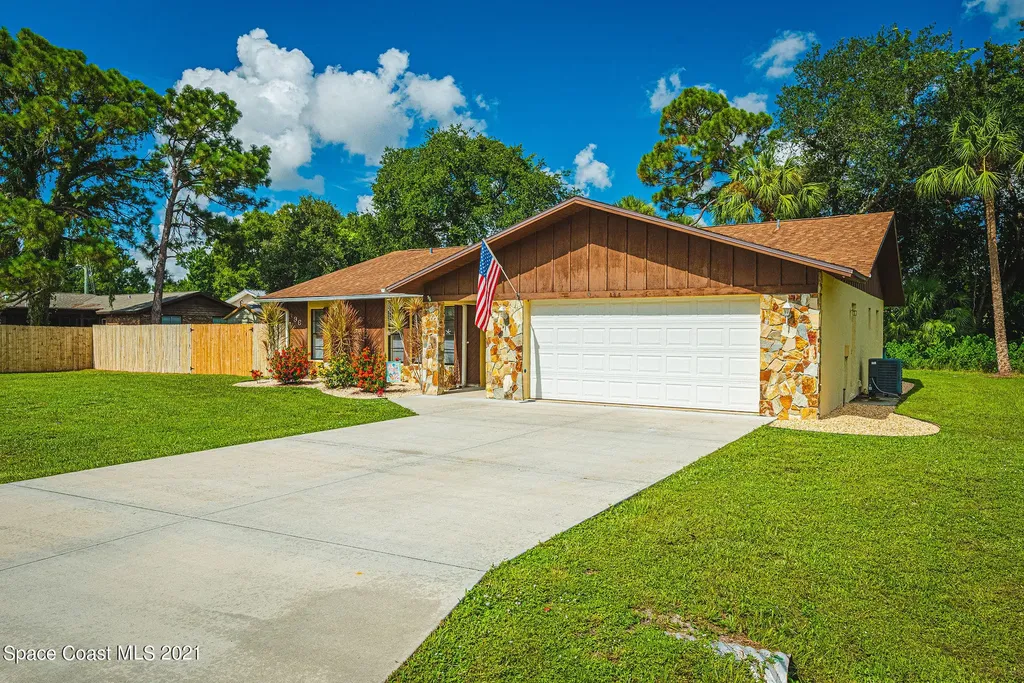 396 Pigeon Avenue NE Palm Bay FL 32907