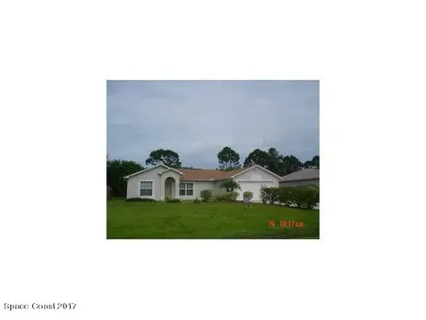 939 Lyons Circle NW Palm Bay FL 32907