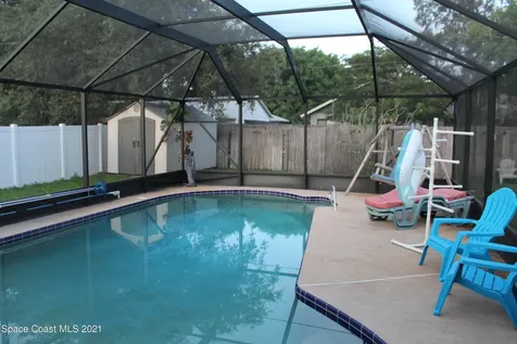 571 Fern Avenue NE Palm Bay FL 32907
