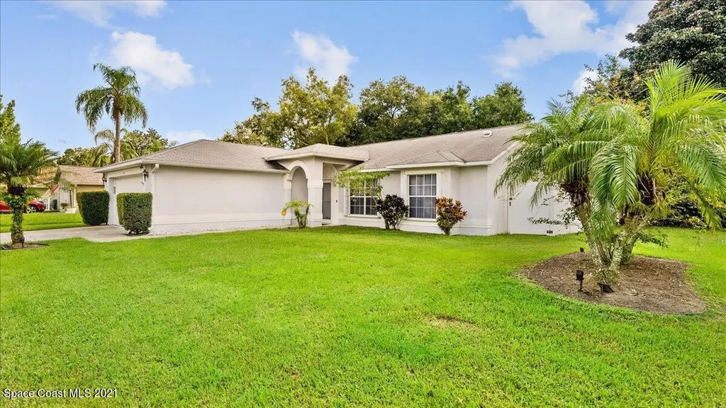 5531 River Oaks Drive Titusville FL 32780