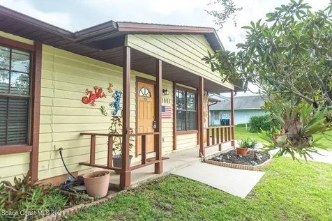1007 Banks Street NW Palm Bay FL 32907