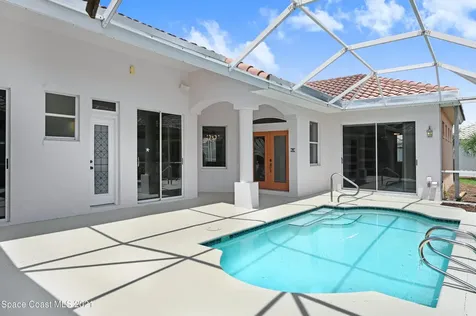 425 Carmel Drive Melbourne FL 32940