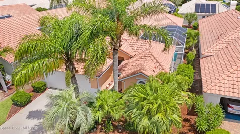 425 Carmel Drive Melbourne FL 32940