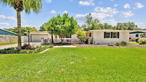 1865 N Carpenter Road Titusville FL 32796