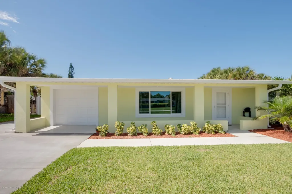 126 E Pasco Lane Cocoa Beach FL 32931