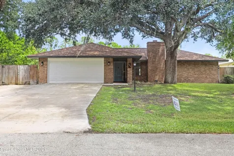 949 Brisbane Street NE Palm Bay FL 32907