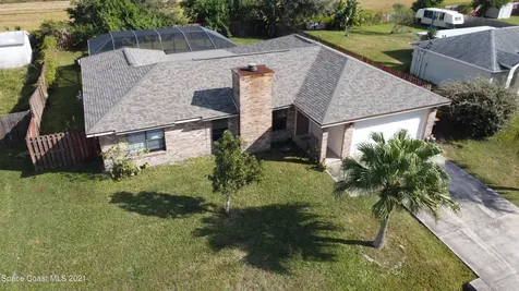 1197 Glencove Avenue NW Palm Bay FL 32907