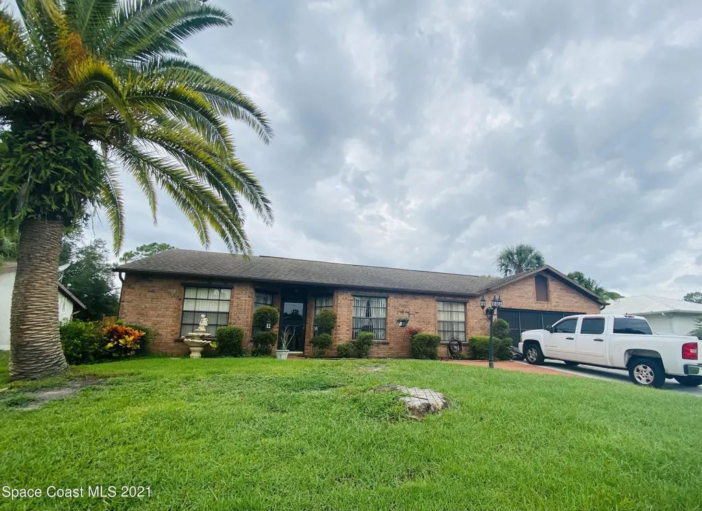 965 Elmont Street NW Palm Bay FL 32907