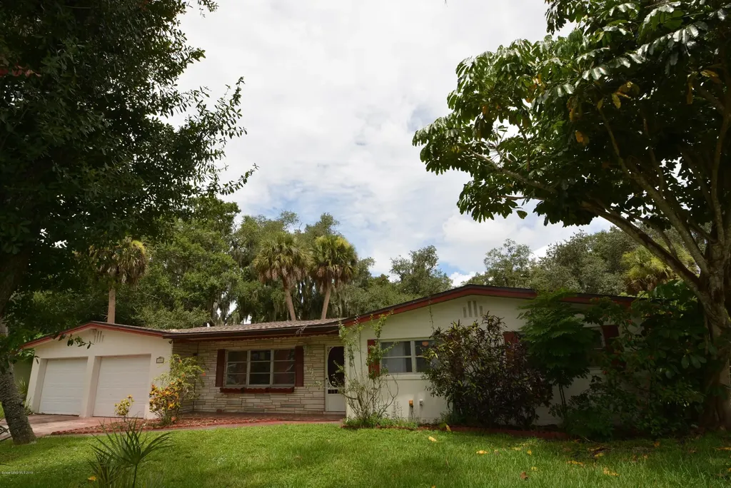 108 E Laila Drive Melbourne FL 32904