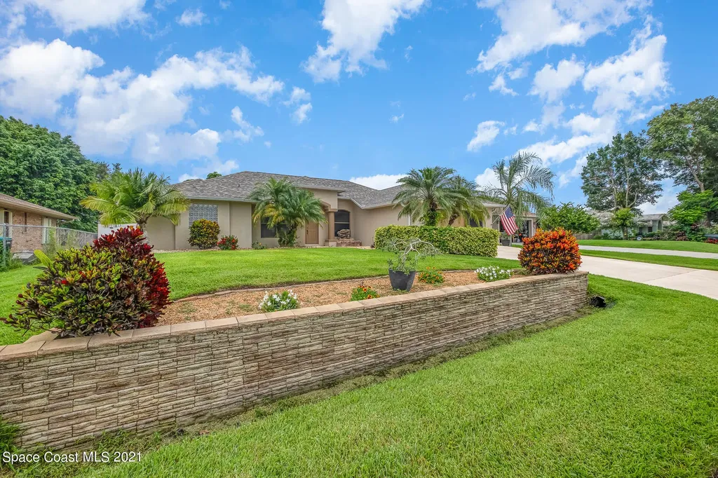 1347 Armory Drive NE Palm Bay FL 32907