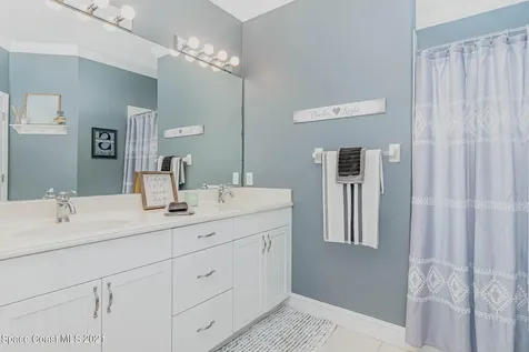 1542 Vestavia Circle Melbourne FL 32940