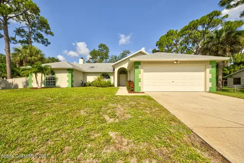 207 Neville Circle NE Palm Bay FL 32907