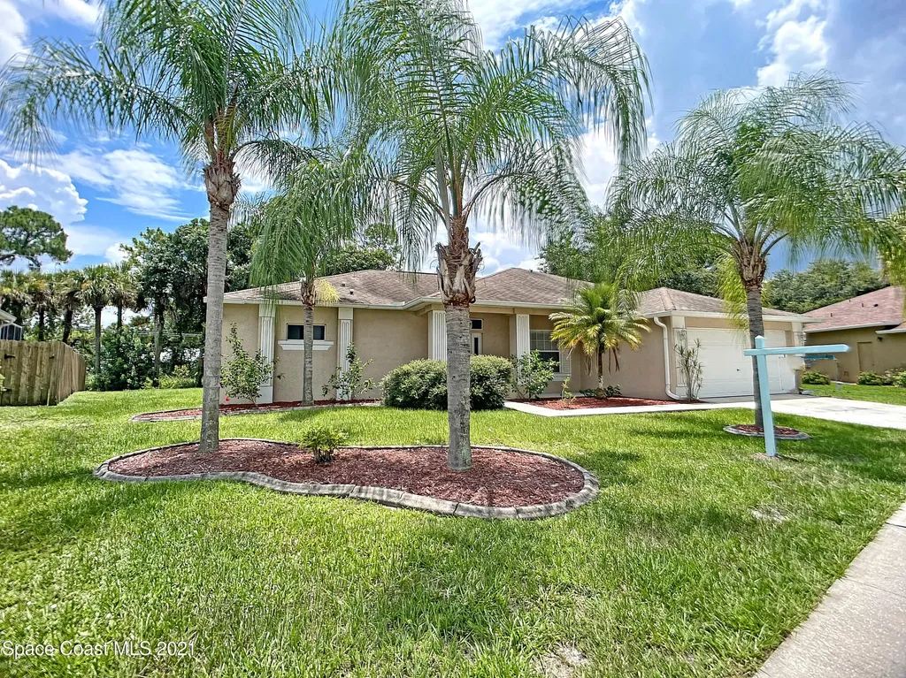 5653 Yaupon Holly Drive Cocoa FL 32927