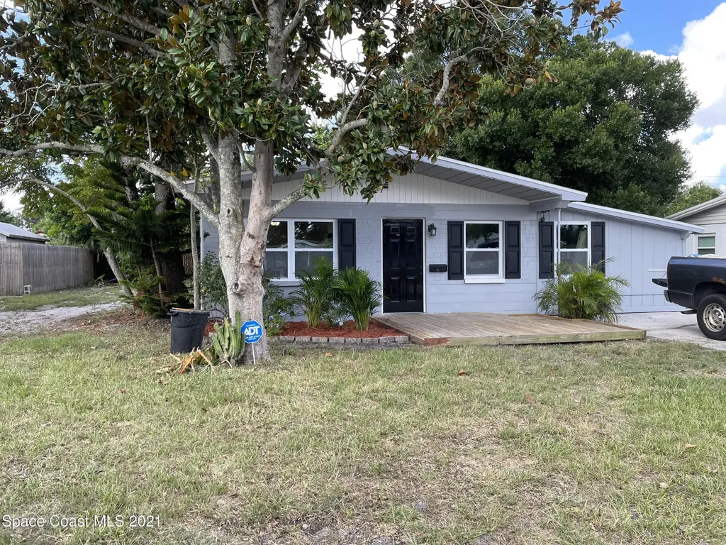 2525 Burns Avenue Melbourne FL 32935