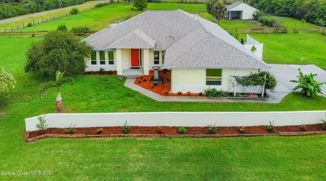 335 Trotters Street Palm Bay FL 32909